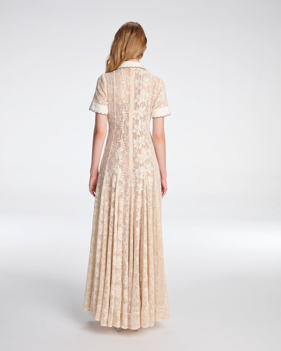 Maxi dress in floral mesh