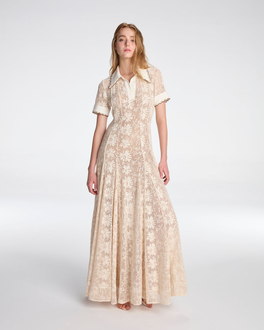 Maxi dress in floral mesh