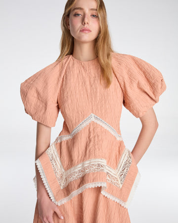 Puffy sleeves blouse in peach nectar