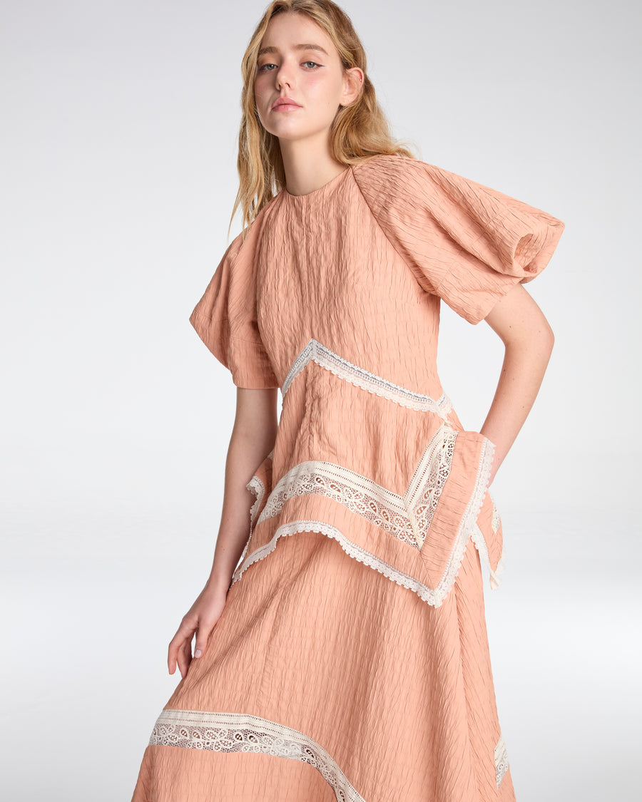 Puffy sleeves blouse in peach nectar