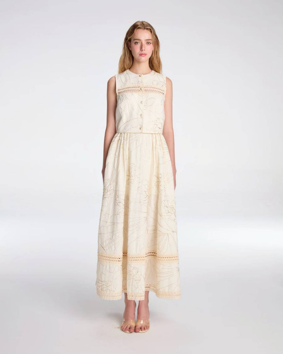 Long skirt with gold embroidery