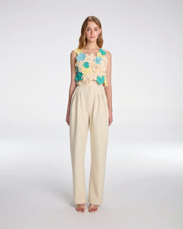 Boyish trousers in campagne