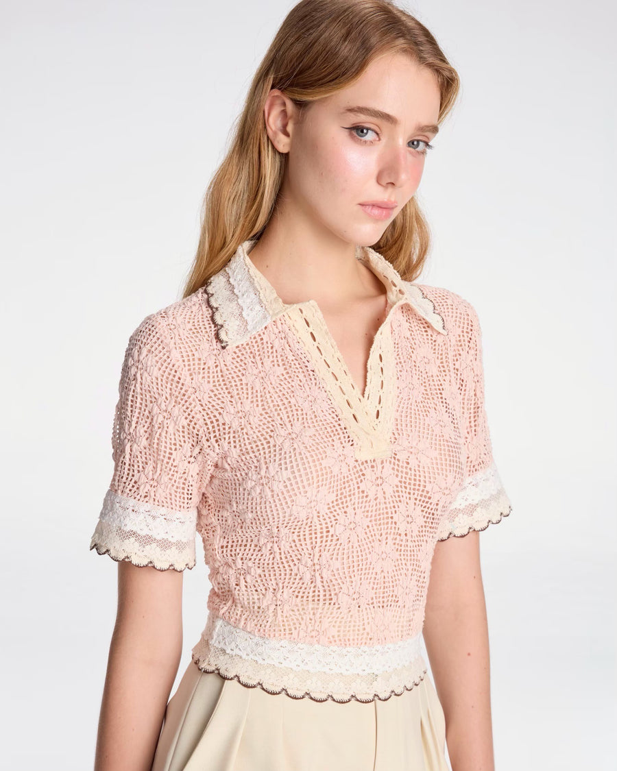 Cozy polo blouse in pink